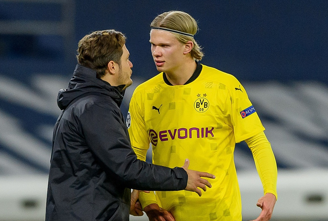 曼联1-1负于西汉姆联，B费错失绝杀，全场射门6次，未进，5轮仅1胜。