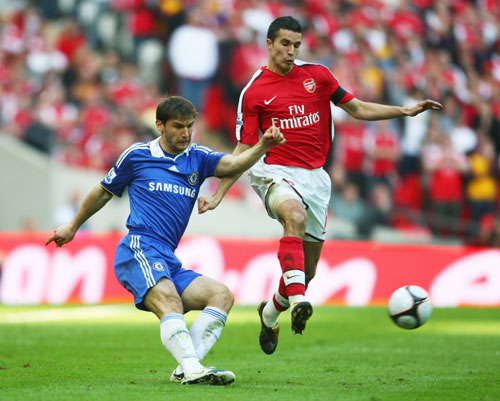 巴顿：李嗣镕一直很努力地训练，他的中超首秀应该是满分