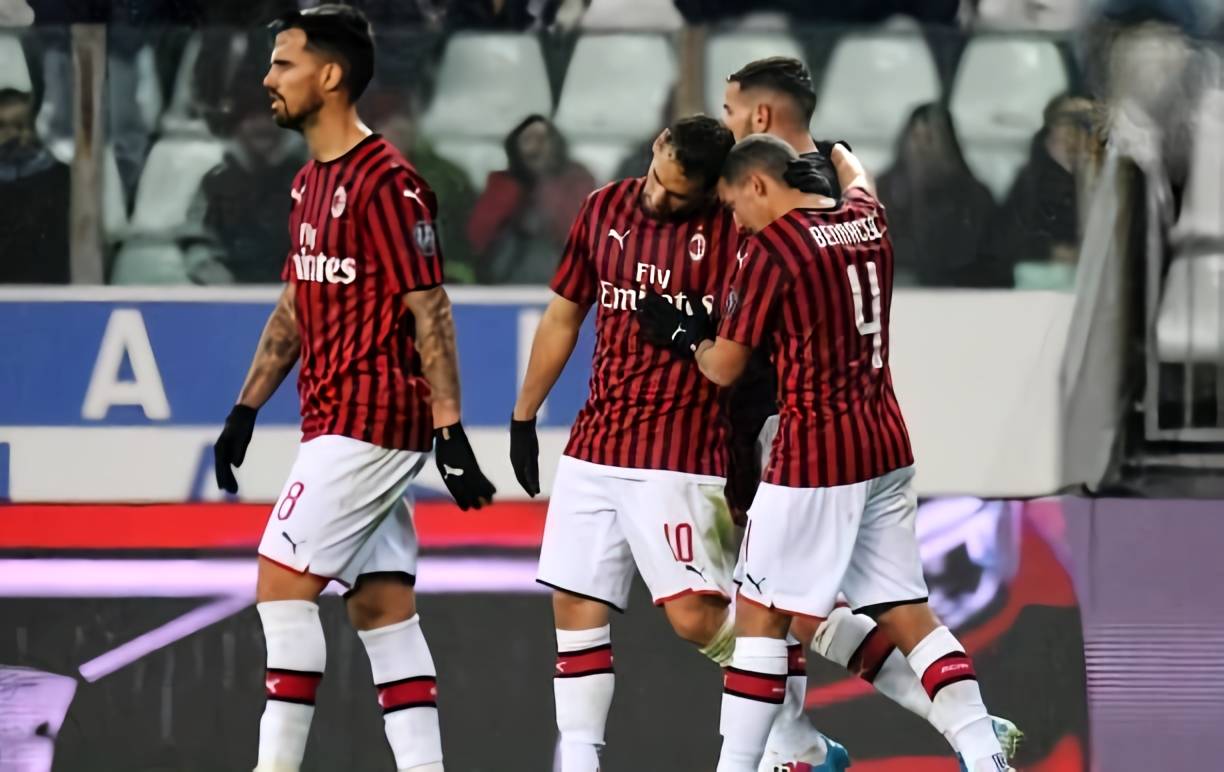 亚冠成都蓉城迎战神户胜利船：周定洋坐镇中场 韦世豪和德尔加多领衔锋线