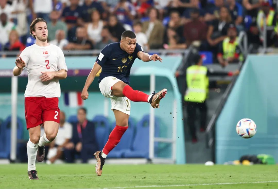 凯恩：点球前我确实碰到了对手的脸；拜仁之前杯赛成绩不理想