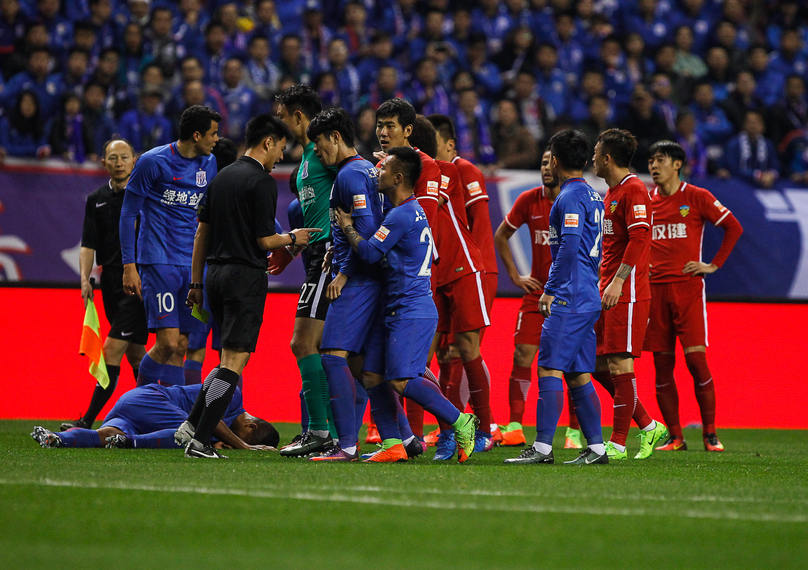 斯科蒂-巴恩斯23分 NBA湖人123-120险胜猛龙 里夫斯44分