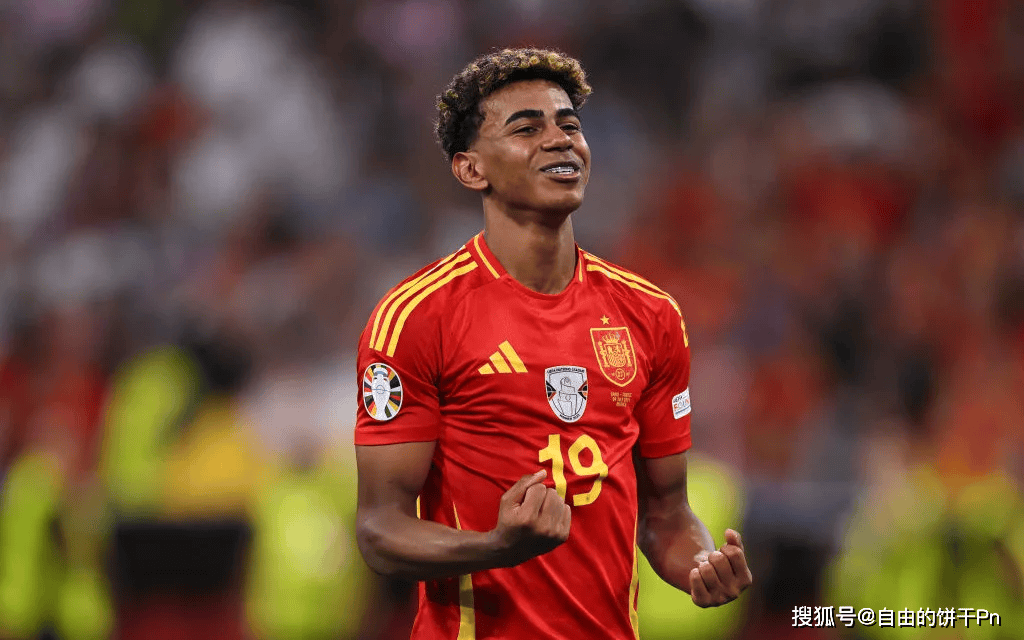 足球联赛赛季关键球员表现排行榜