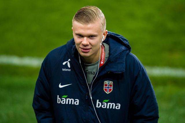 玉昆新赛季阵容亮相 赵宇豪寄望踢出云南足球