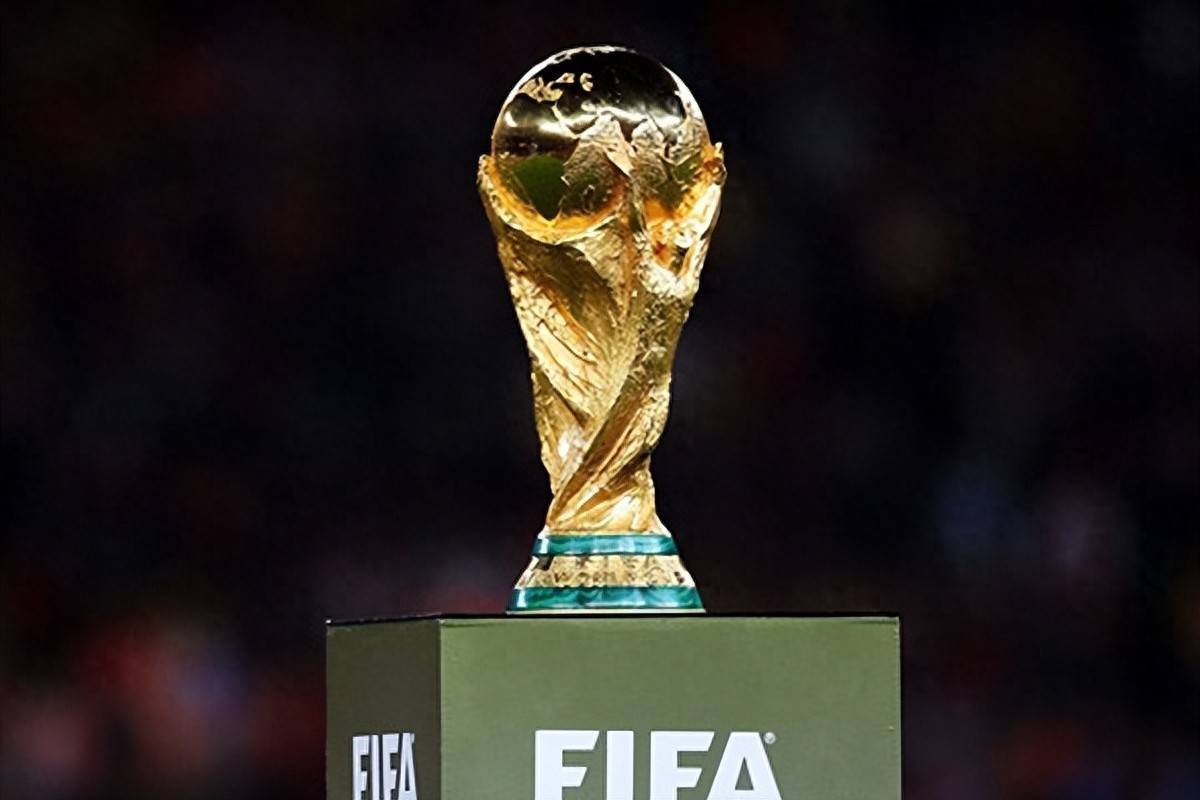 四川高校“人进球没进”当事人：校队教练，身体状态跟不上了